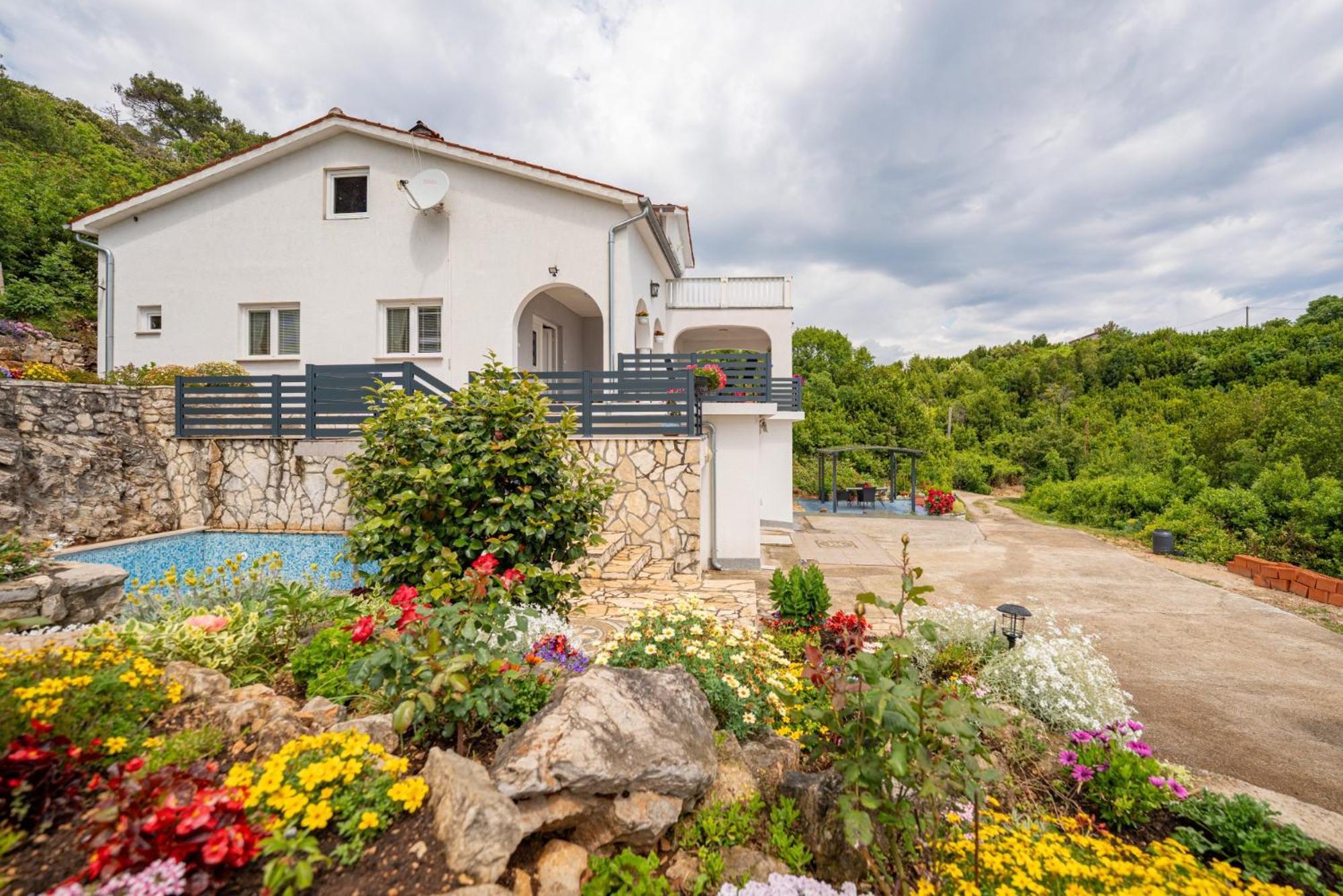 Villa Paradiso In Plomin - Istrien Eksteriør billede